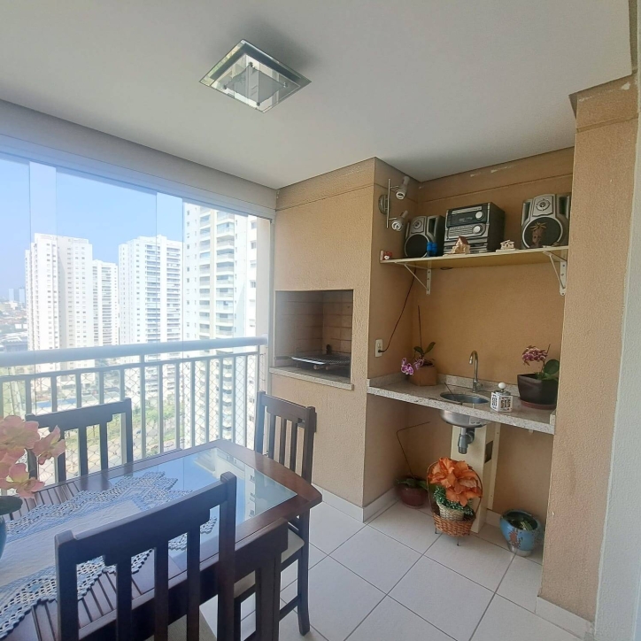 Apartamento à venda com 3 quartos, 123m² - Foto 2