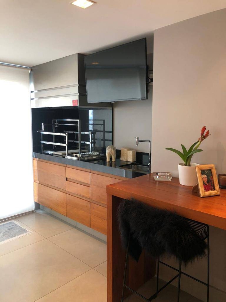 Apartamento à venda com 3 quartos, 177m² - Foto 1