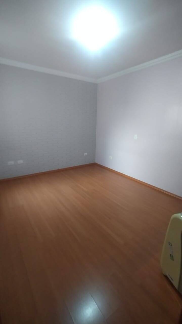 Casa para alugar com 3 quartos, 130m² - Foto 16