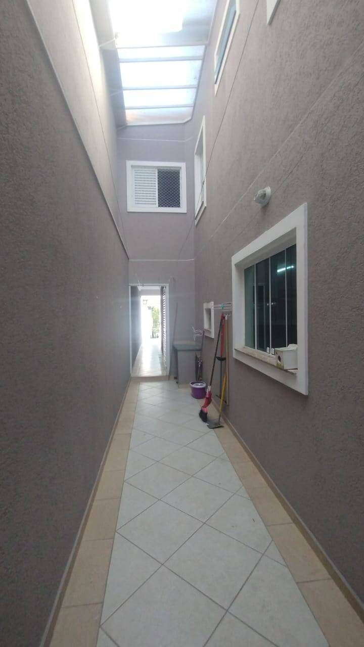 Casa para alugar com 3 quartos, 130m² - Foto 24