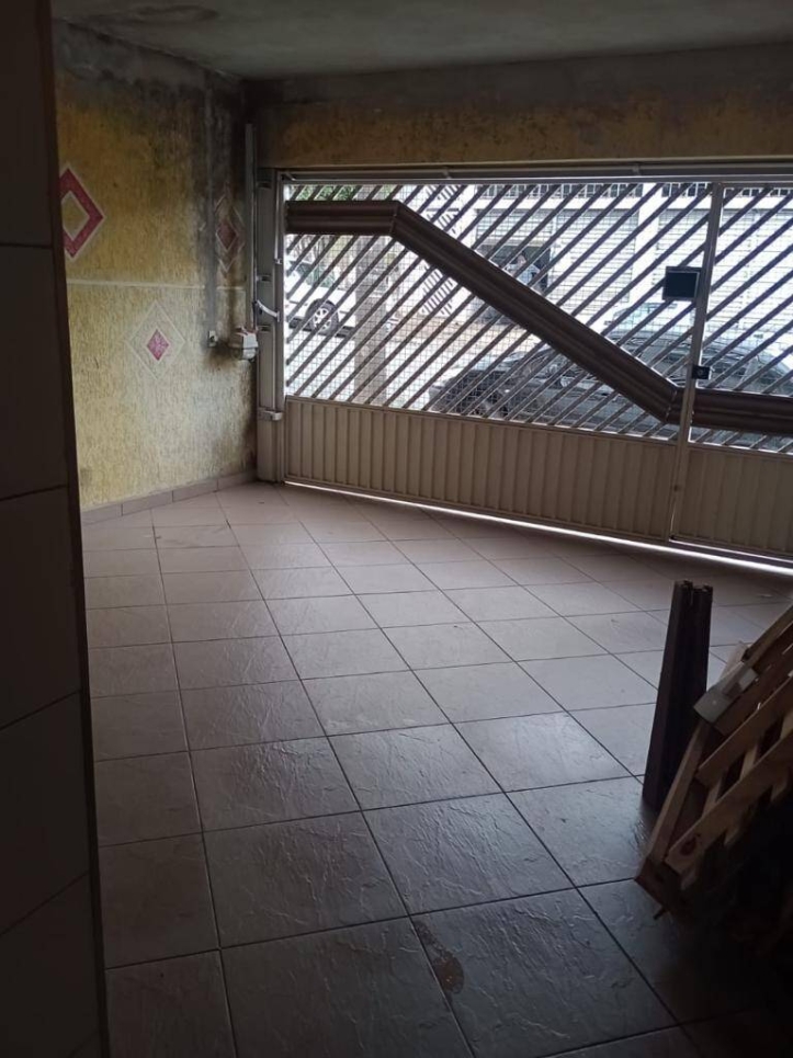 Casa à venda com 2 quartos, 180m² - Foto 3