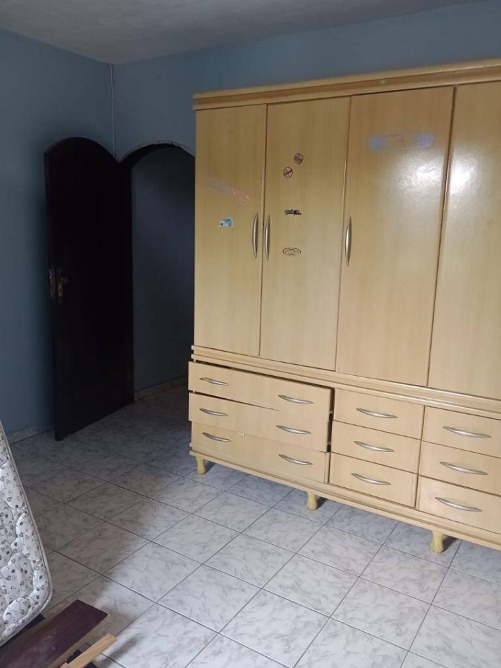 Casa à venda com 2 quartos, 180m² - Foto 10