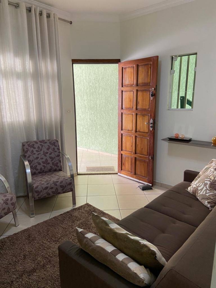 Sobrado à venda com 3 quartos, 125m² - Foto 1