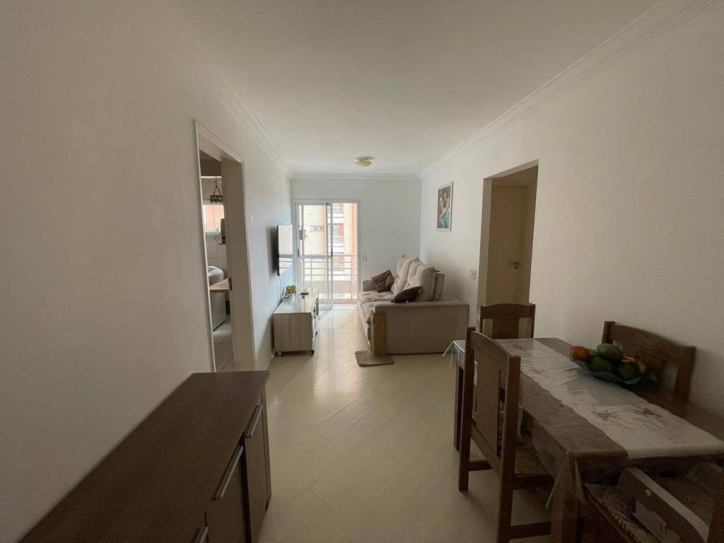 Apartamento à venda com 3 quartos, 60m² - Foto 2