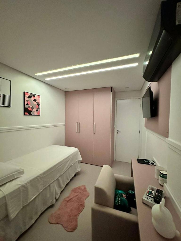 Apartamento à venda com 3 quartos, 128m² - Foto 22