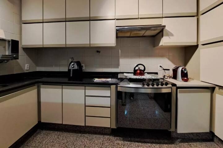 Apartamento à venda com 3 quartos, 169m² - Foto 20