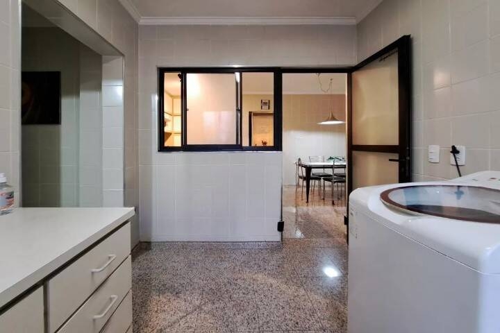 Apartamento à venda com 3 quartos, 169m² - Foto 25