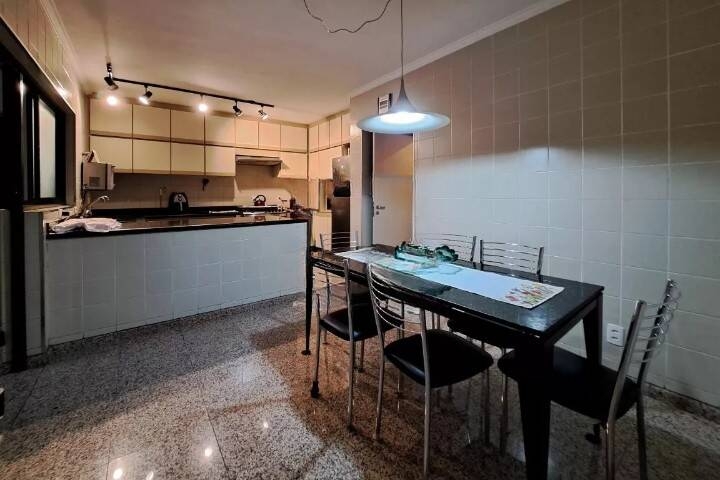 Apartamento à venda com 3 quartos, 169m² - Foto 23