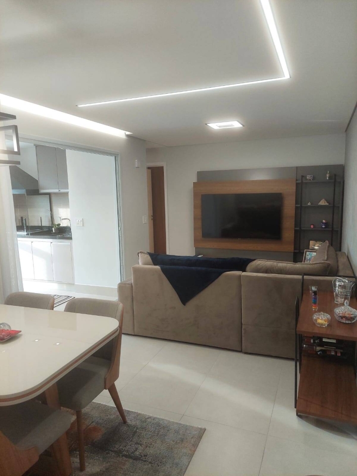 Apartamento à venda com 2 quartos, 83m² - Foto 3