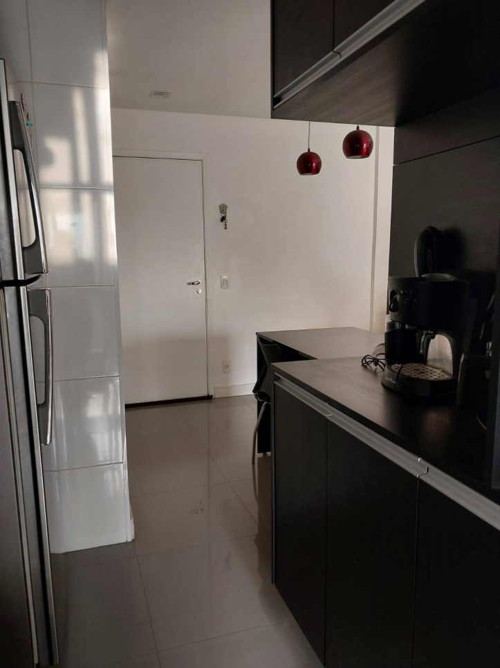 Apartamento à venda com 2 quartos, 69m² - Foto 8