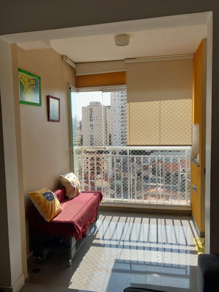 Apartamento à venda com 2 quartos, 69m² - Foto 2