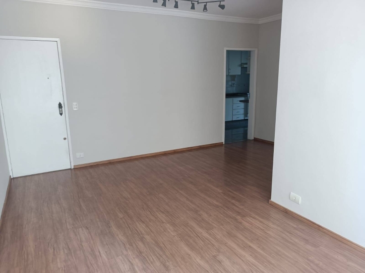 Apartamento à venda com 2 quartos, 71m² - Foto 4