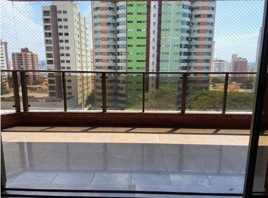 Apartamento à venda com 5 quartos, 325m² - Foto 1