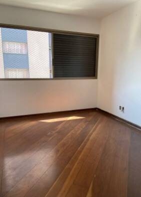 Apartamento à venda com 5 quartos, 325m² - Foto 12