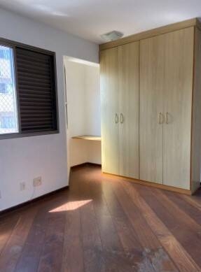 Apartamento à venda com 5 quartos, 325m² - Foto 16