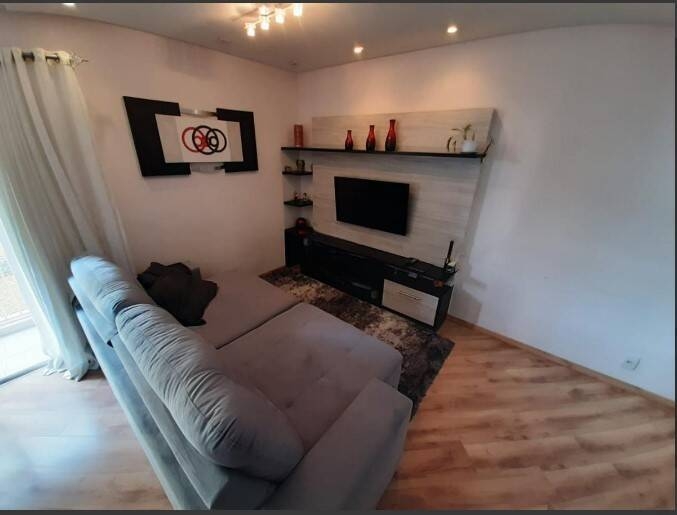 Apartamento à venda com 3 quartos, 75m² - Foto 4