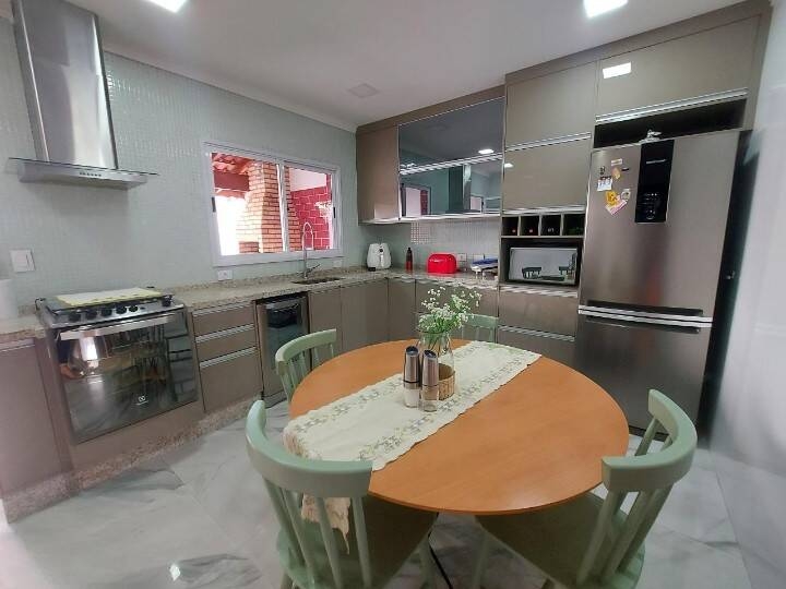 Sobrado à venda com 3 quartos, 166m² - Foto 9