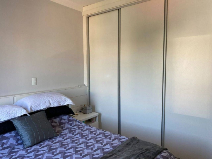 Apartamento à venda com 2 quartos, 75m² - Foto 7