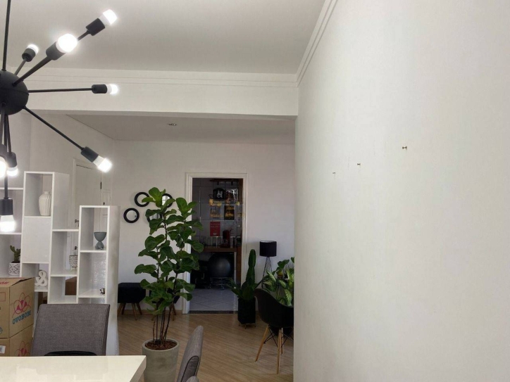 Apartamento à venda com 2 quartos, 75m² - Foto 4