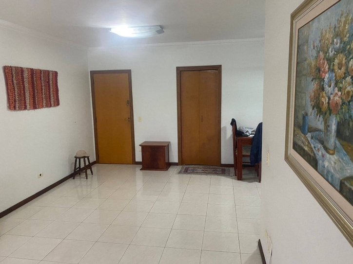 Apartamento à venda com 3 quartos, 120m² - Foto 8