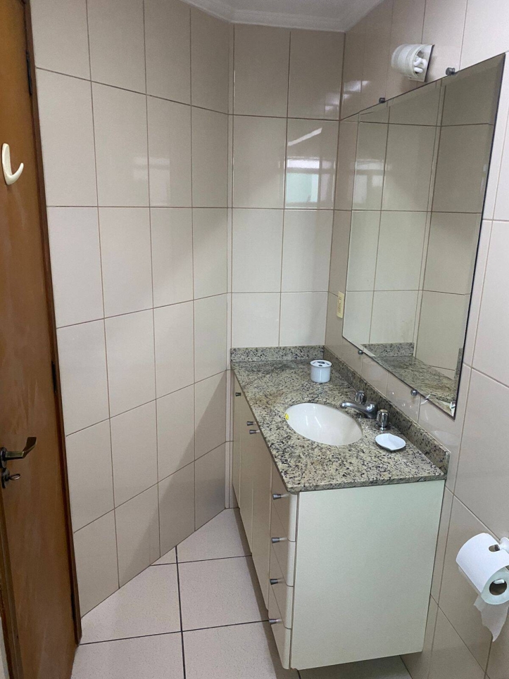 Apartamento à venda com 3 quartos, 120m² - Foto 19