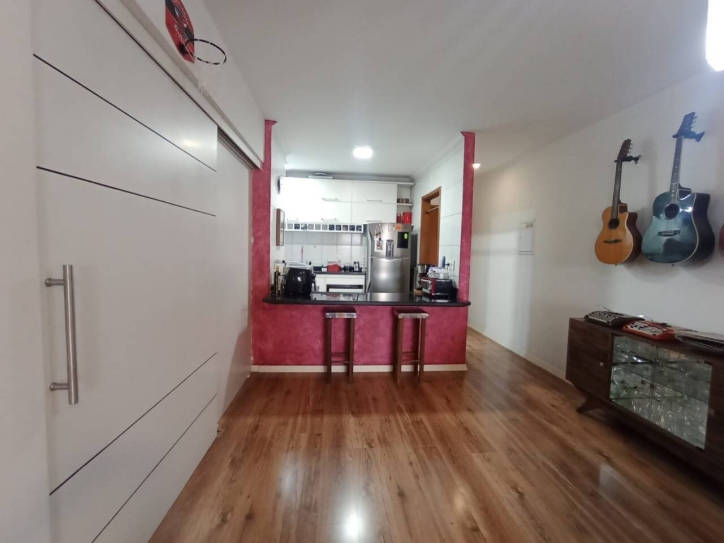 Apartamento à venda com 2 quartos, 70m² - Foto 8