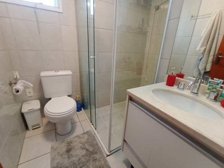 Apartamento à venda com 2 quartos, 70m² - Foto 17