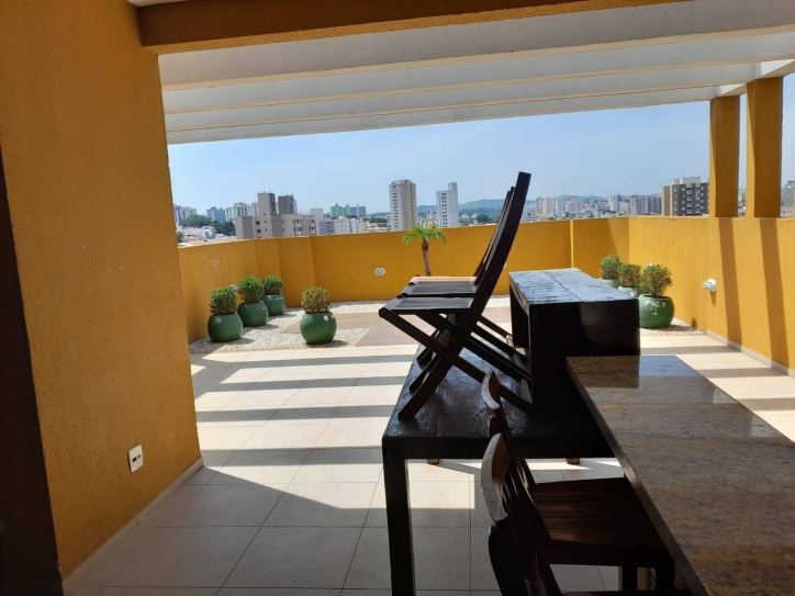 Apartamento à venda com 2 quartos, 41m² - Foto 13