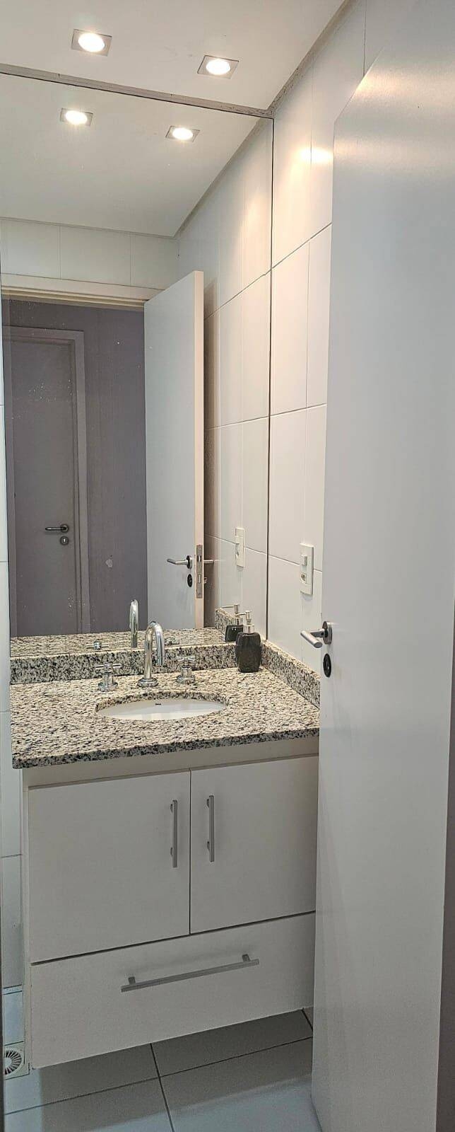 Apartamento à venda com 2 quartos, 61m² - Foto 10