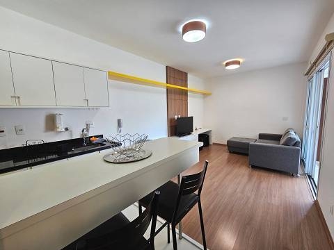 Apartamento para alugar com 1 quarto, 56m² - Foto 4