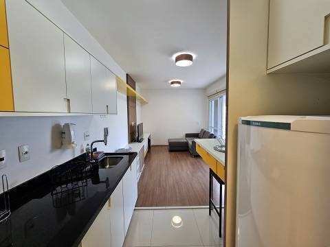 Apartamento para alugar com 1 quarto, 56m² - Foto 13