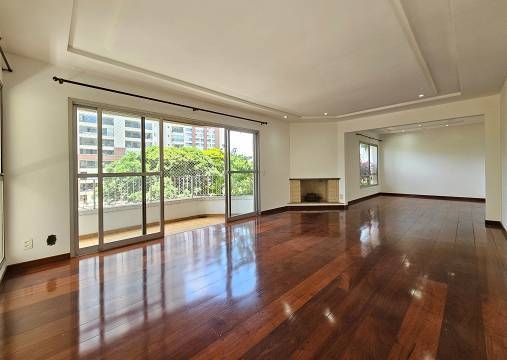 Apartamento para alugar com 4 quartos, 208m² - Foto 6