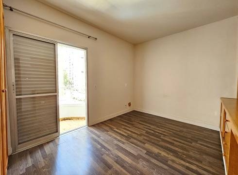 Apartamento para alugar com 4 quartos, 208m² - Foto 23