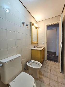 Apartamento para alugar com 4 quartos, 208m² - Foto 28