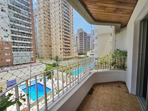 Apartamento para alugar com 4 quartos, 208m² - Foto 31