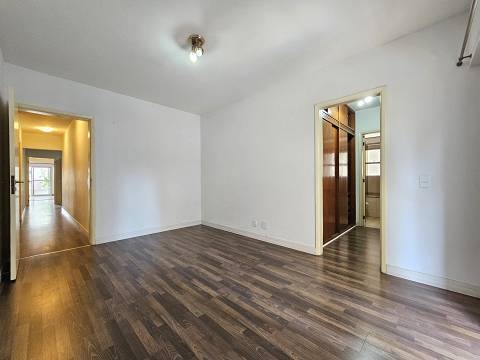 Apartamento para alugar com 4 quartos, 208m² - Foto 32