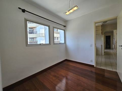 Apartamento para alugar com 4 quartos, 208m² - Foto 39