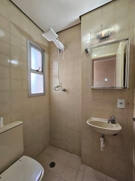 Apartamento para alugar com 4 quartos, 208m² - Foto 45