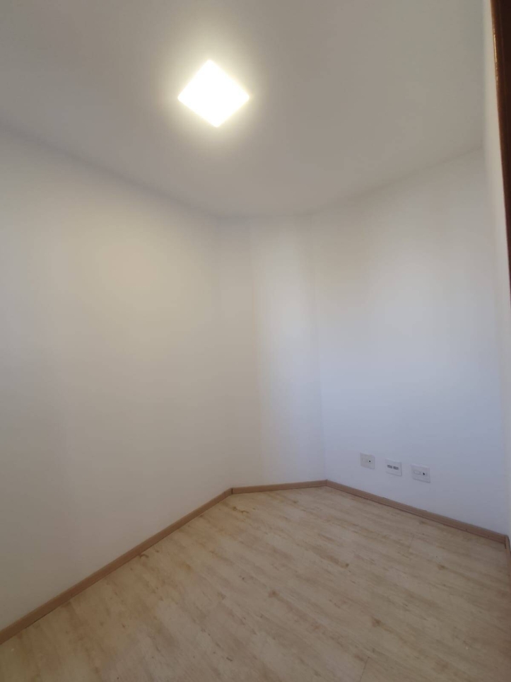 Apartamento à venda com 3 quartos, 65m² - Foto 13