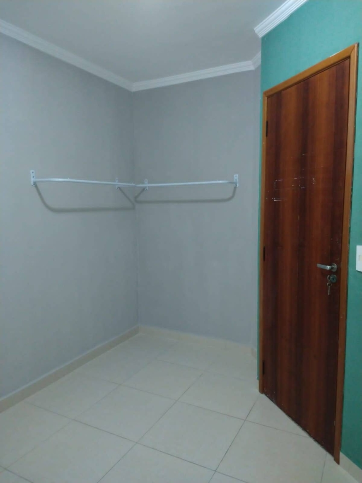 Apartamento à venda com 2 quartos, 40m² - Foto 17