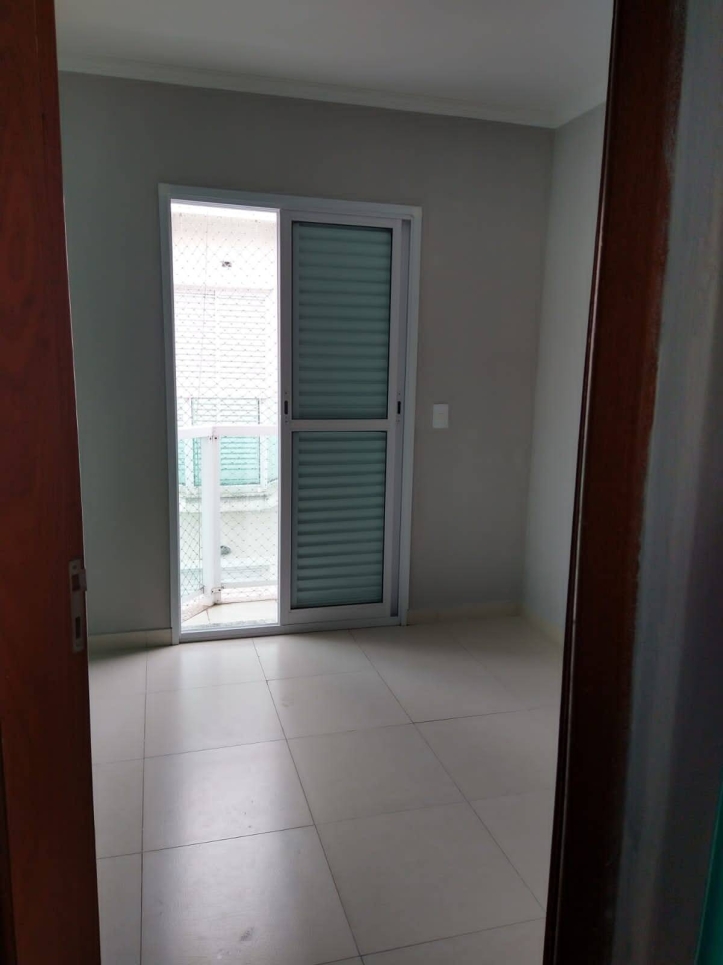 Apartamento à venda com 2 quartos, 40m² - Foto 11