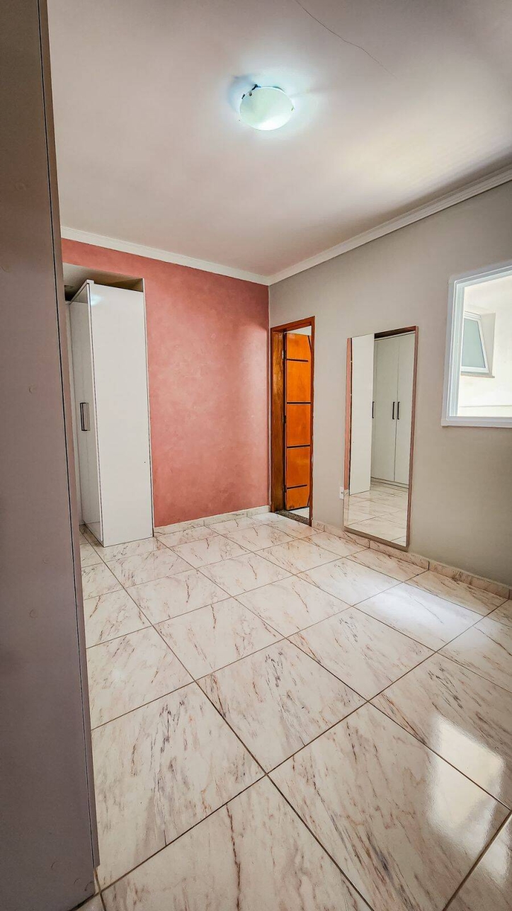 Apartamento à venda com 3 quartos, 80m² - Foto 11