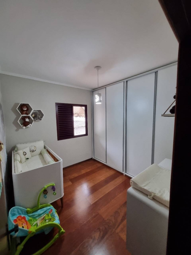 Apartamento à venda com 2 quartos, 74m² - Foto 11