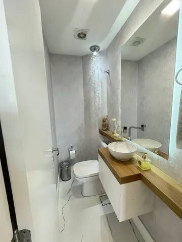 Apartamento à venda com 3 quartos, 146m² - Foto 8