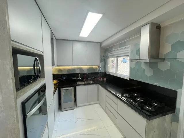 Apartamento à venda com 3 quartos, 146m² - Foto 16