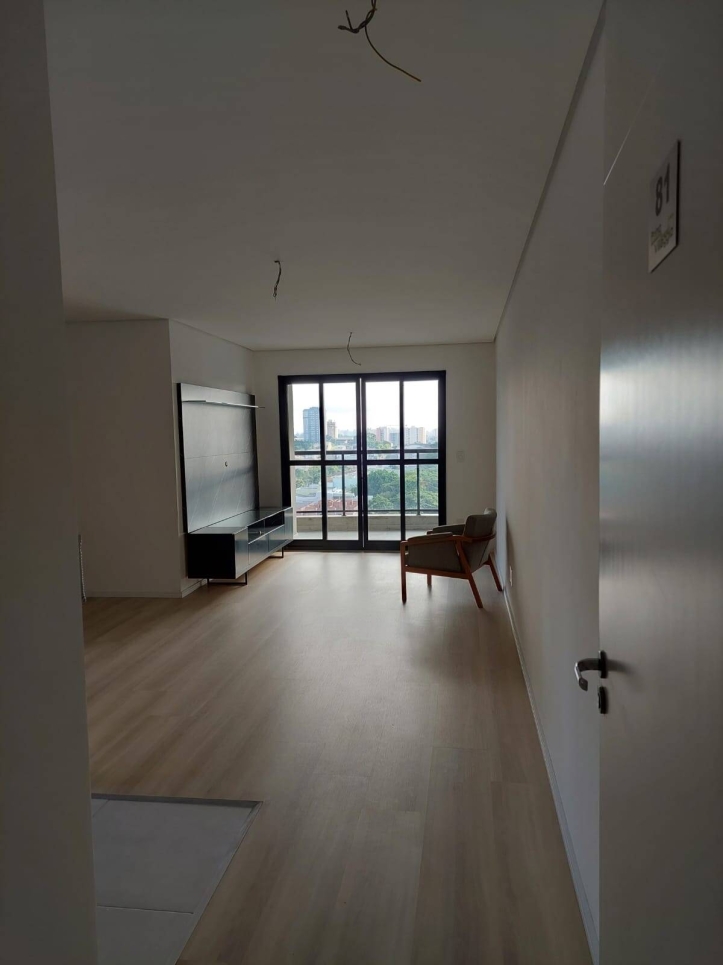 Apartamento à venda com 3 quartos, 90m² - Foto 1