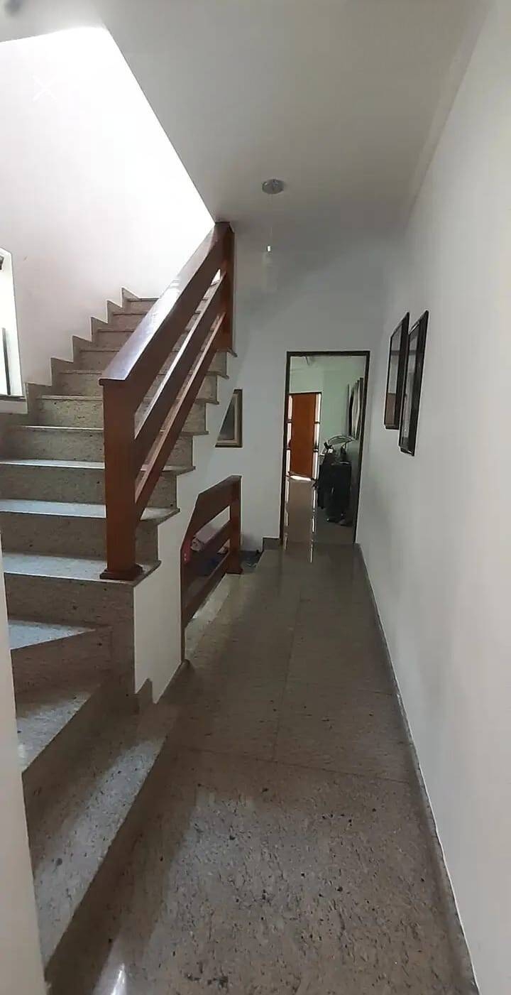 Sobrado à venda com 3 quartos, 236m² - Foto 5