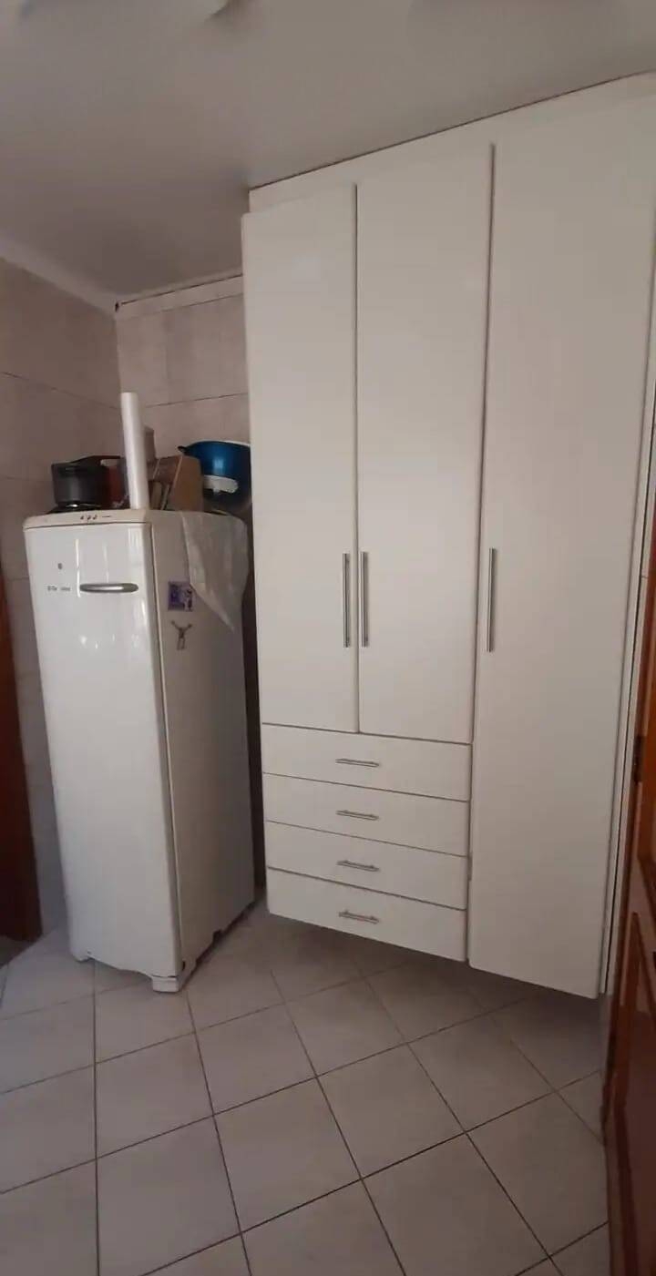 Sobrado à venda com 3 quartos, 236m² - Foto 12