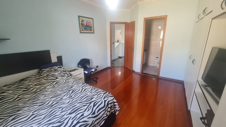 Sobrado à venda com 4 quartos, 300m² - Foto 25