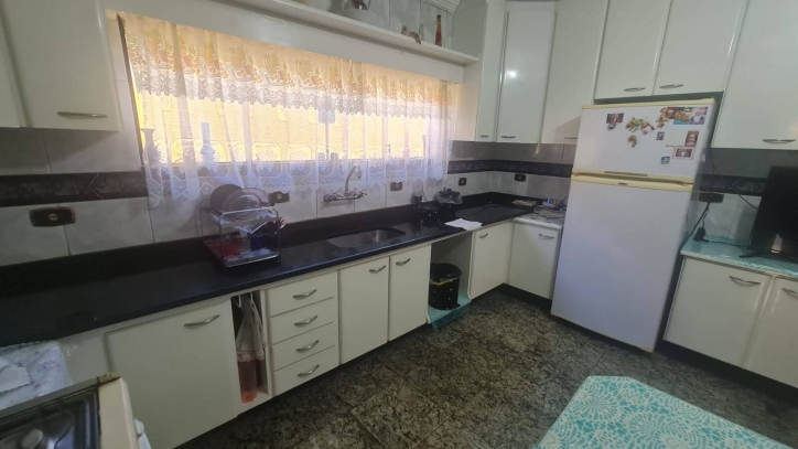 Sobrado à venda com 4 quartos, 300m² - Foto 43